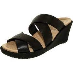 Crocs Women's A Leigh Crisscross Wedge Sandal